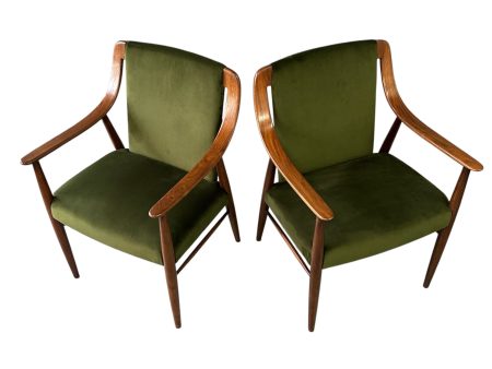 Pair of Danish Lounge Chairs in Walnut in the Style of Peter Hvdit Sale